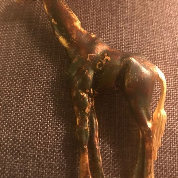 💥3/$15 Giraffe Brooch - Large Pin - Picture 5 of 5